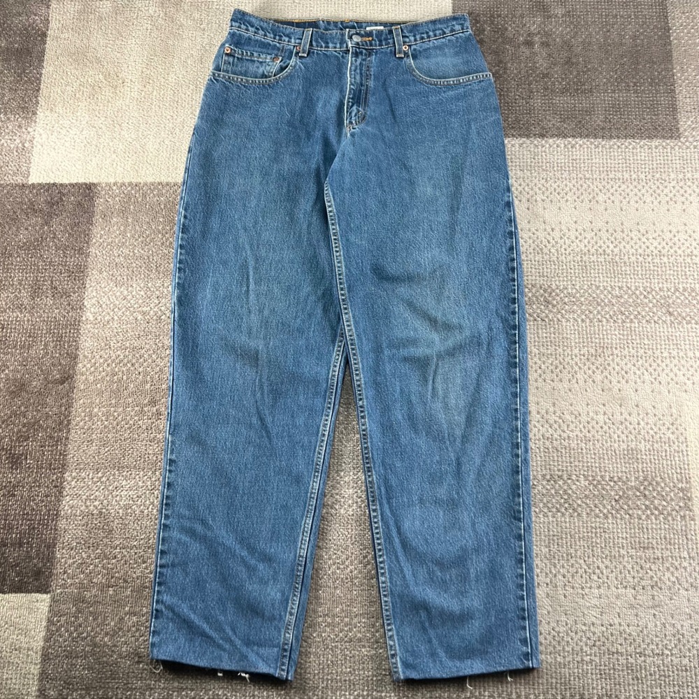Vintage Levis 570 Baggy Fit Jeans Mens 31x34 Blue Denim Hemmed to 31.5 Inseam